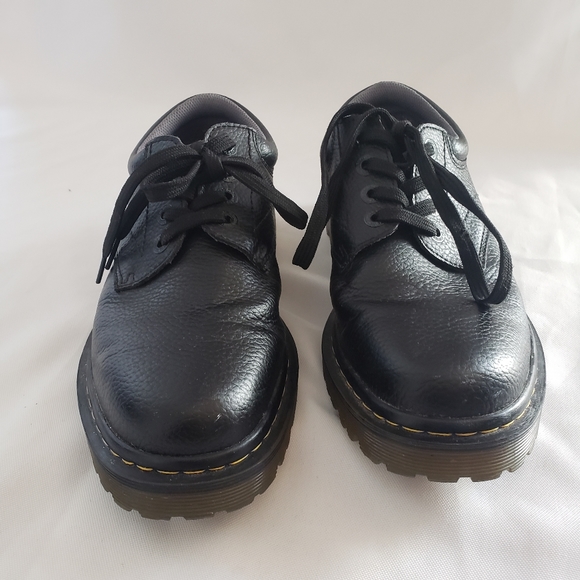 \Dr. Martens 1461 Low Top Shoes - Picture 6 of 9